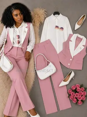 Ensemble 3 Pièces Femme Disponible