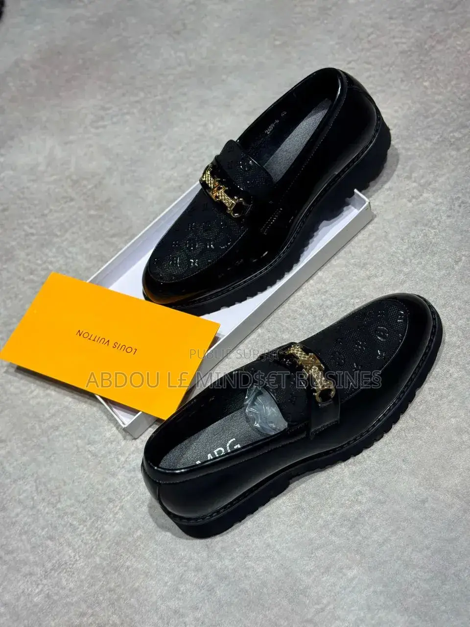 Ville Louis Vuitton Full Black Disponible