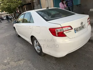 Toyota Corolla 2013 Blanc