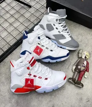 Chaussure Air 5 Disponible