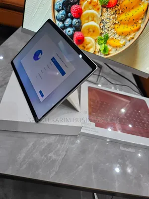 Nouveau Microsoft Surface Pro 11th Edition, a Copilot+ PC 16GB 512GB