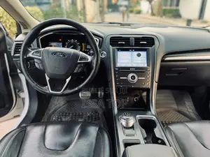 Ford Fusion 2017 Blanc
