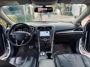 Ford Fusion 2017 Blanc