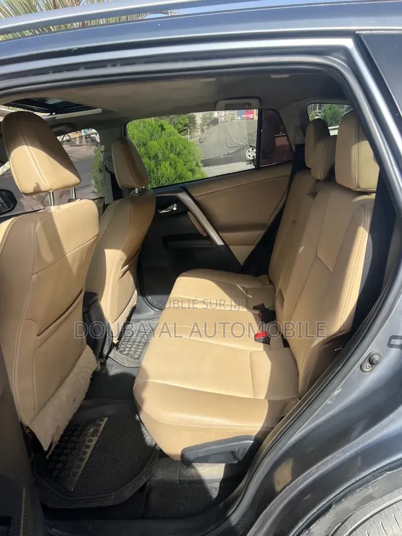 Toyota RAV4 2014 Autre