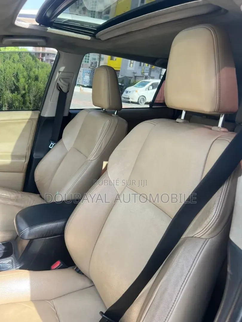 Toyota RAV4 2014 Autre