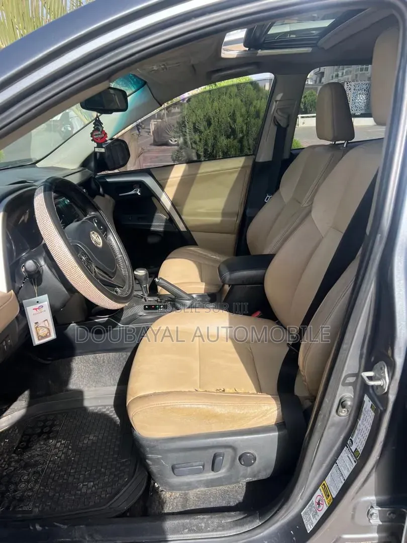 Toyota RAV4 2014 Autre