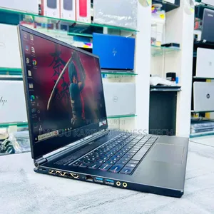 Nouveau MSI WS65 Mobile Workstation 32GB Intel Core i7 SSD 1T