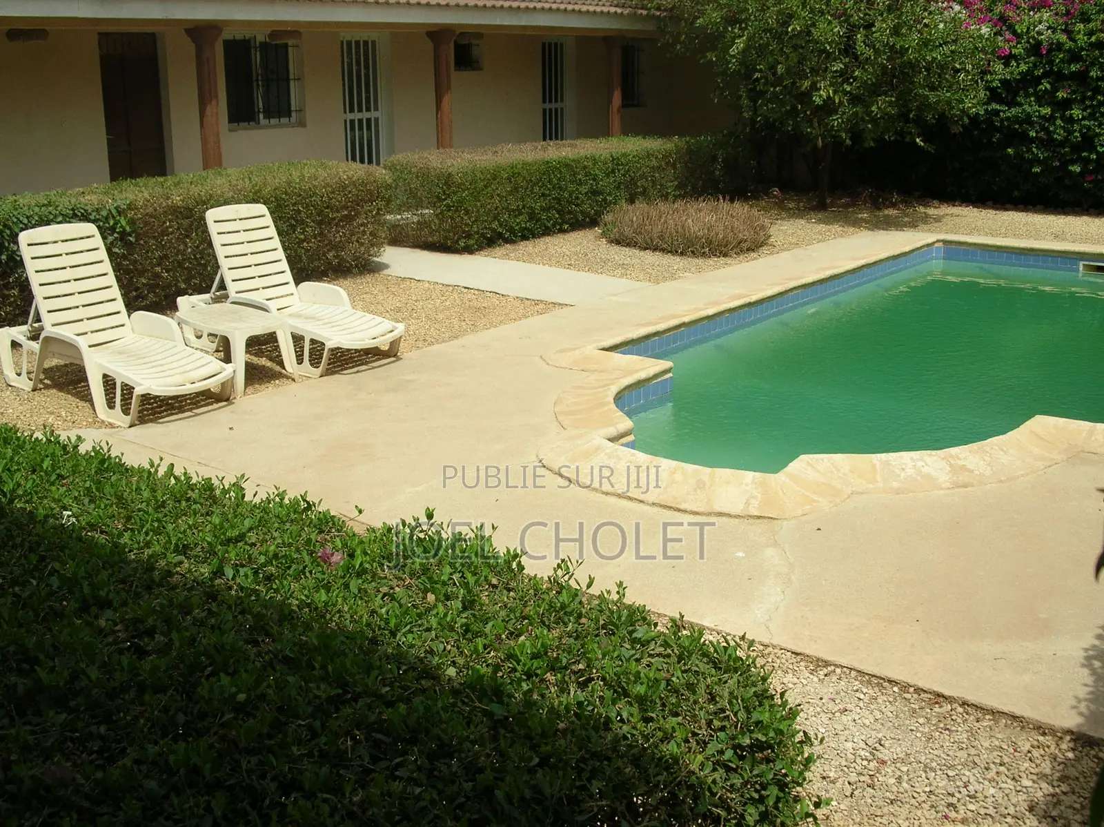 Meublé 3chbre Maison dans Thiès Sud à Vendre