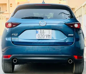 Mazda CX-5 2019 Bleu