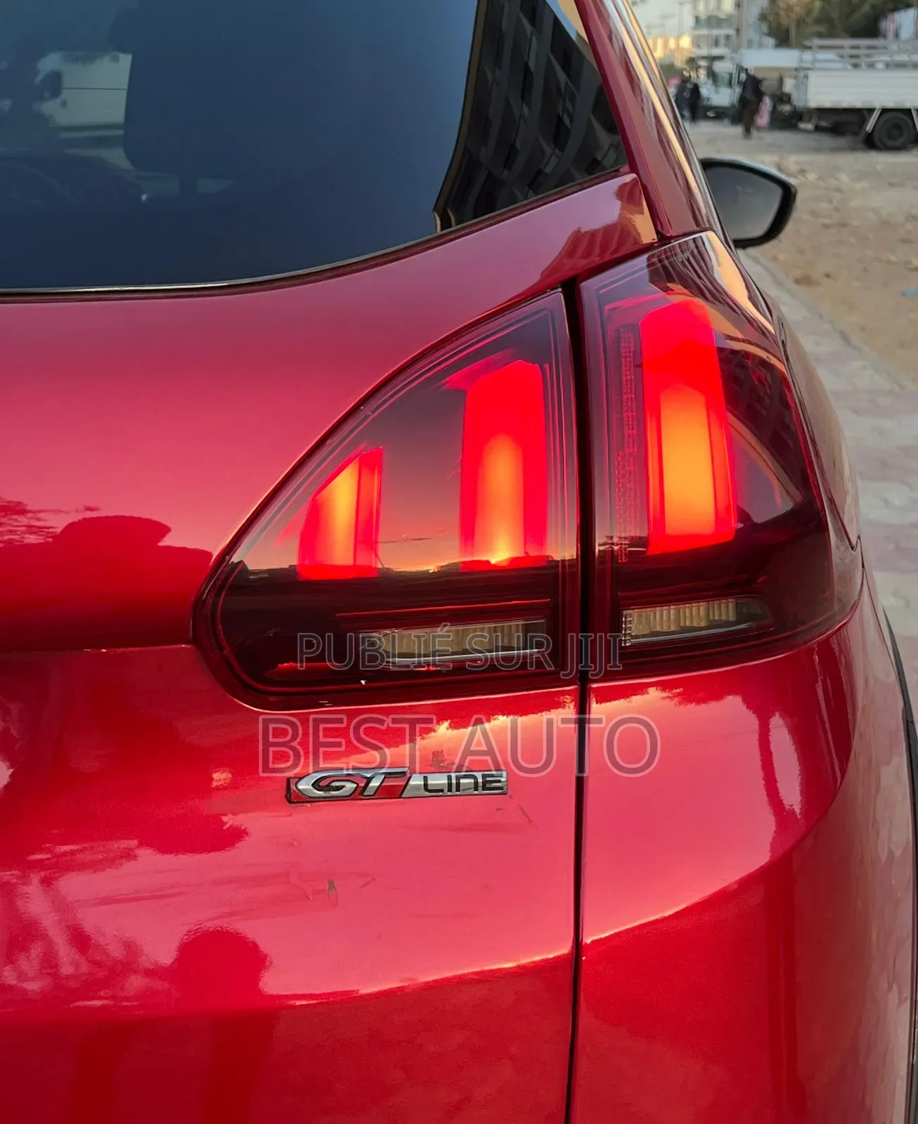Peugeot 2008 2018 Rouge