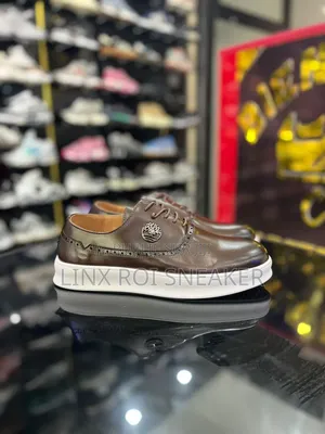 Chaussure De Ville Marque Timberland Dispo Avec Livraison À Domicile