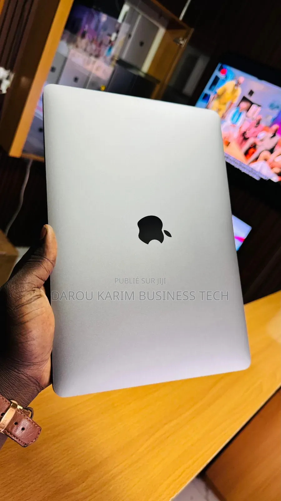 Nouveau Apple MacBook Pro 2020 16GB Intel Core i7 SSD 512GB