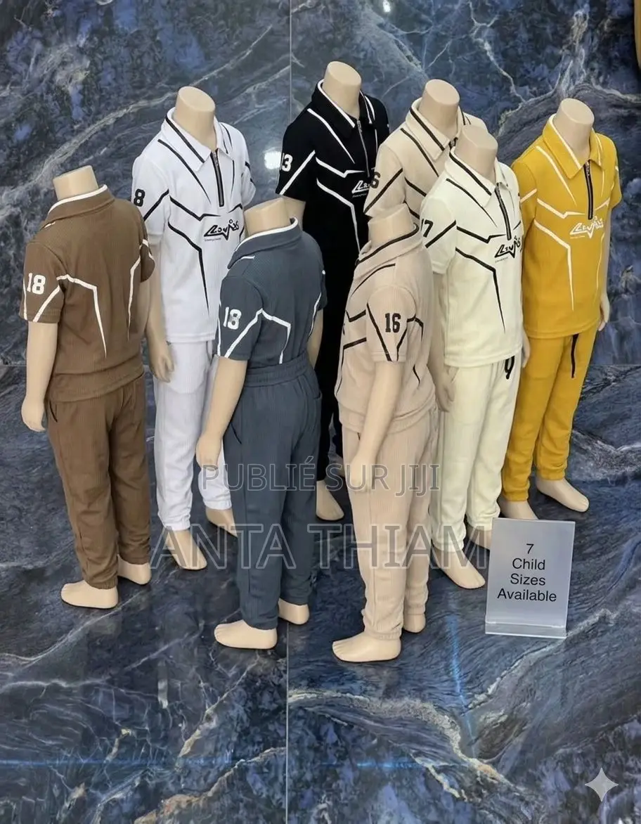 Des Modèles Ensemble Garçon