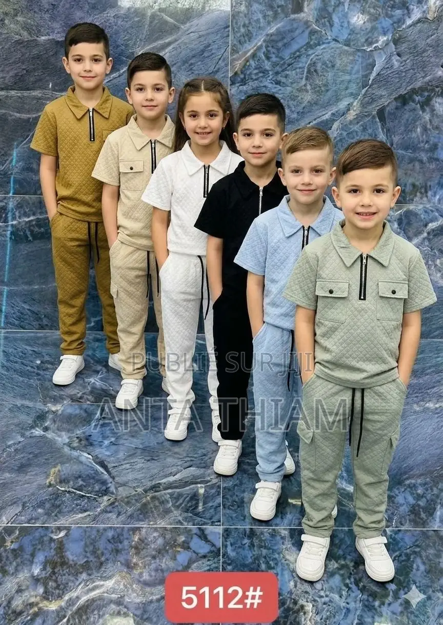 Des Modèles Ensemble Garçon