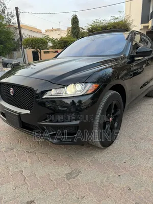 Jaguar F-Pace 2018 Noir