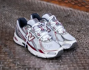 New Balance 740