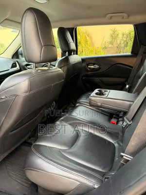 Jeep Cherokee 2016 Noir