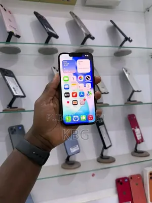 Nouveau Apple iPhone 13 Pro 256 GB Noir