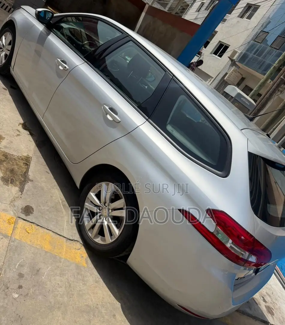 Peugeot 308 2017 Gris