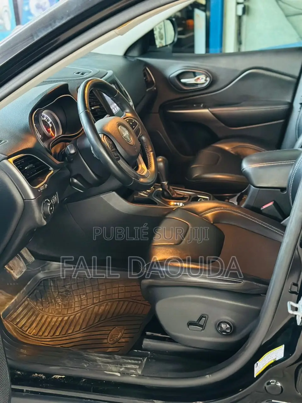 Jeep Cherokee 2019 Noir