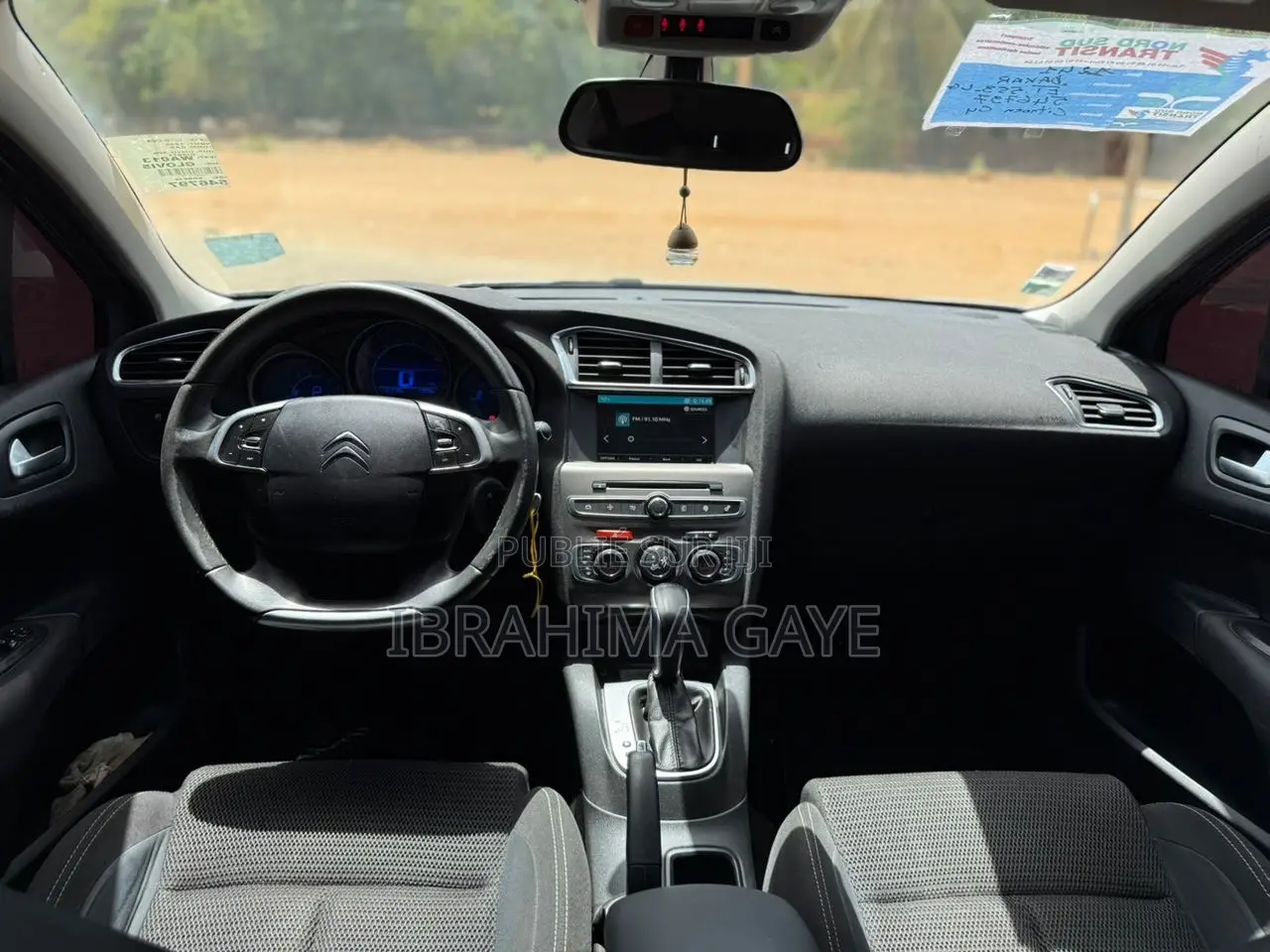 Citroen C4 2018 Gris
