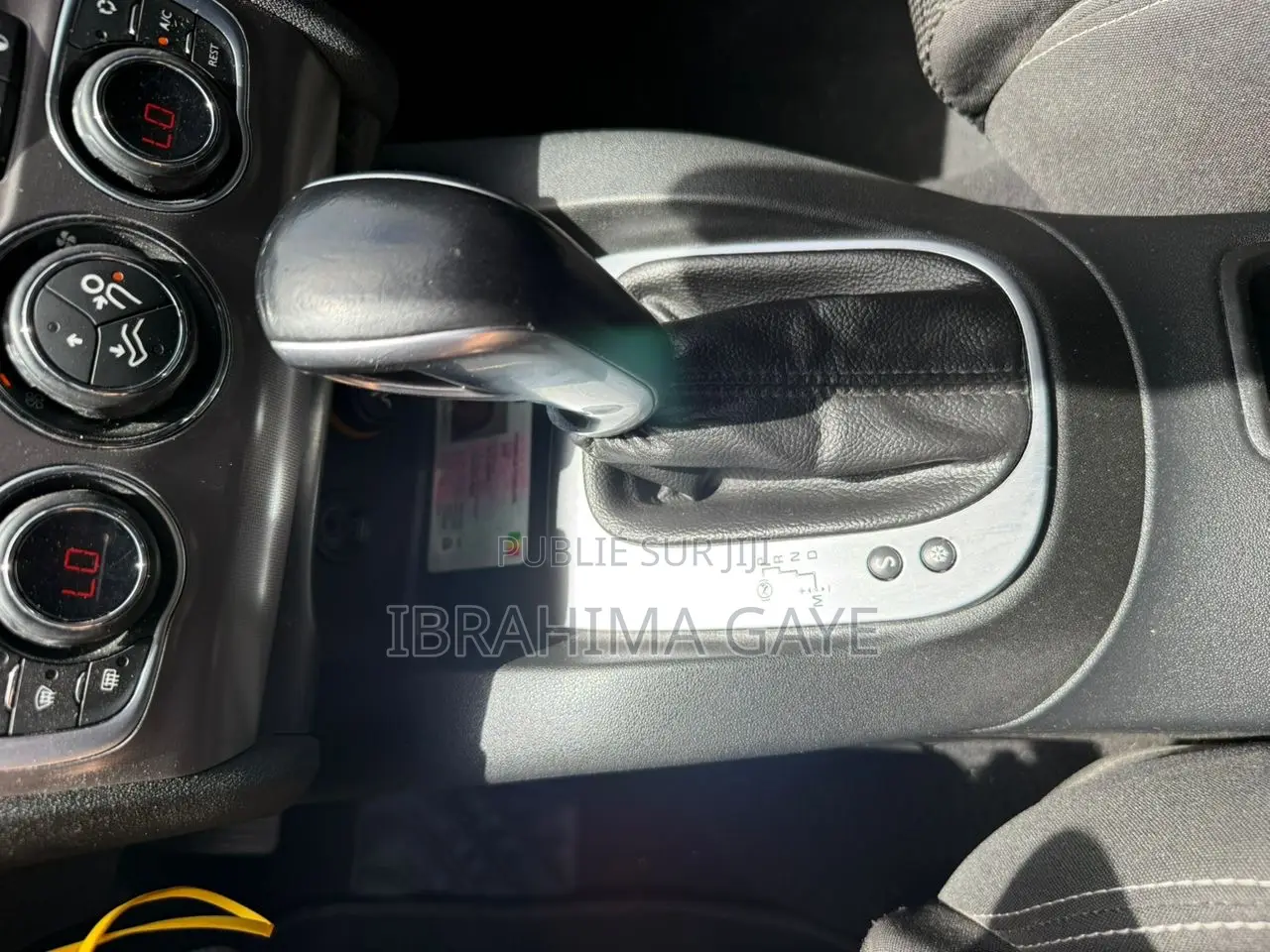 Citroen C4 2018 Gris