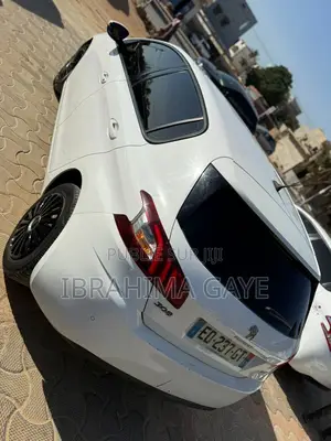 Peugeot 308 2016 Blanc