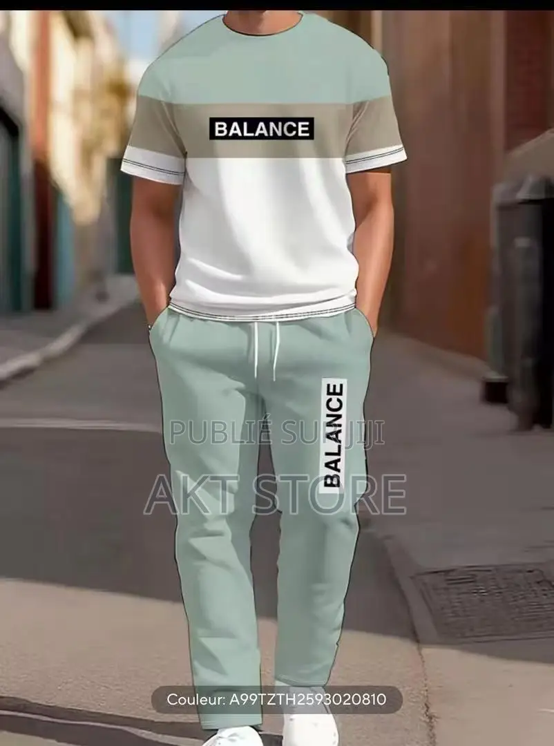 Ensemble T-Shirt Et Pantalon De Jogging Homme.