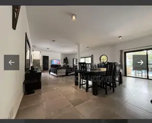 Meublé 5chbre Villa dans Nda_Immo, Dakar Plateau à Vendre