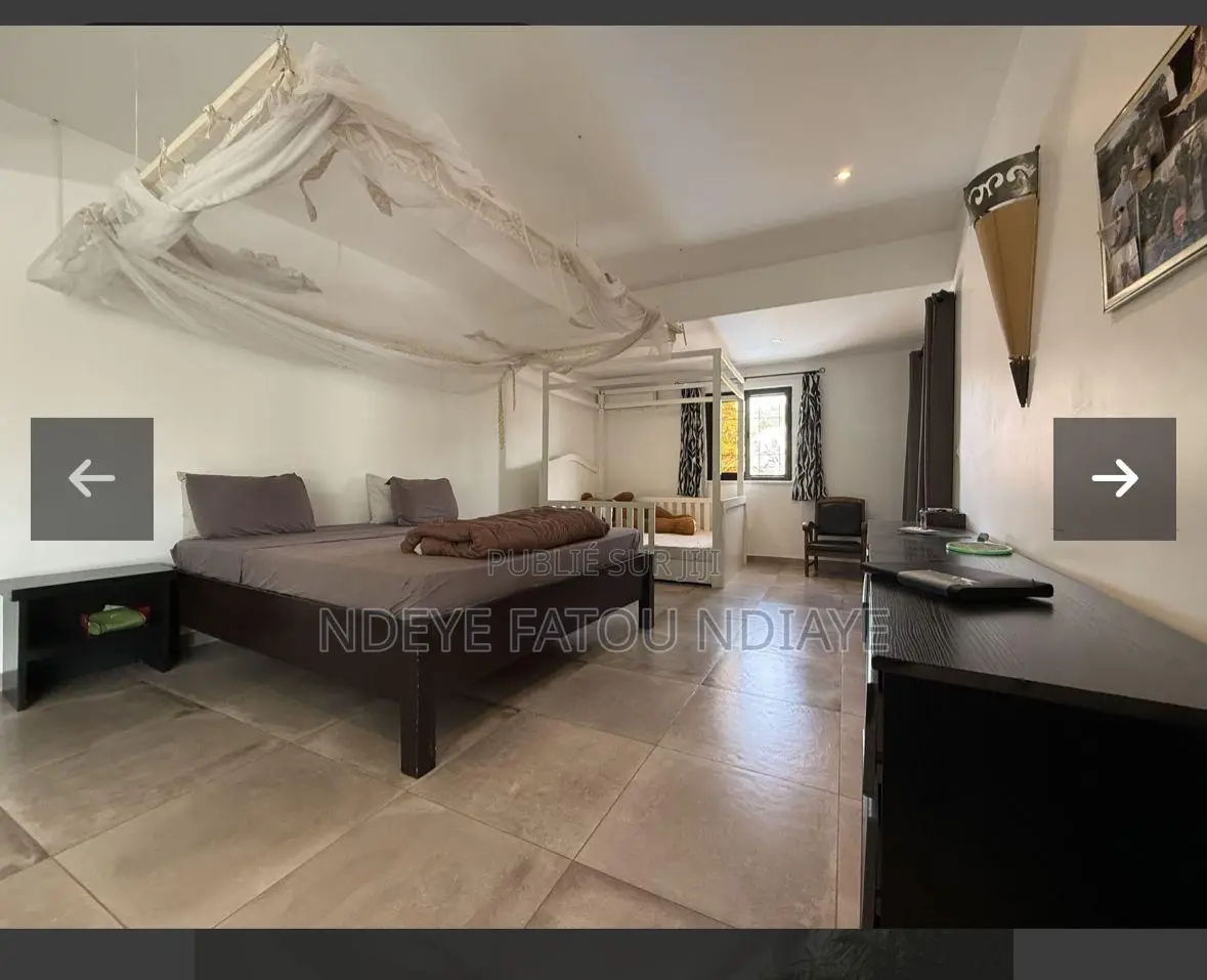 Meublé 5chbre Villa dans Nda_Immo, Dakar Plateau à Vendre