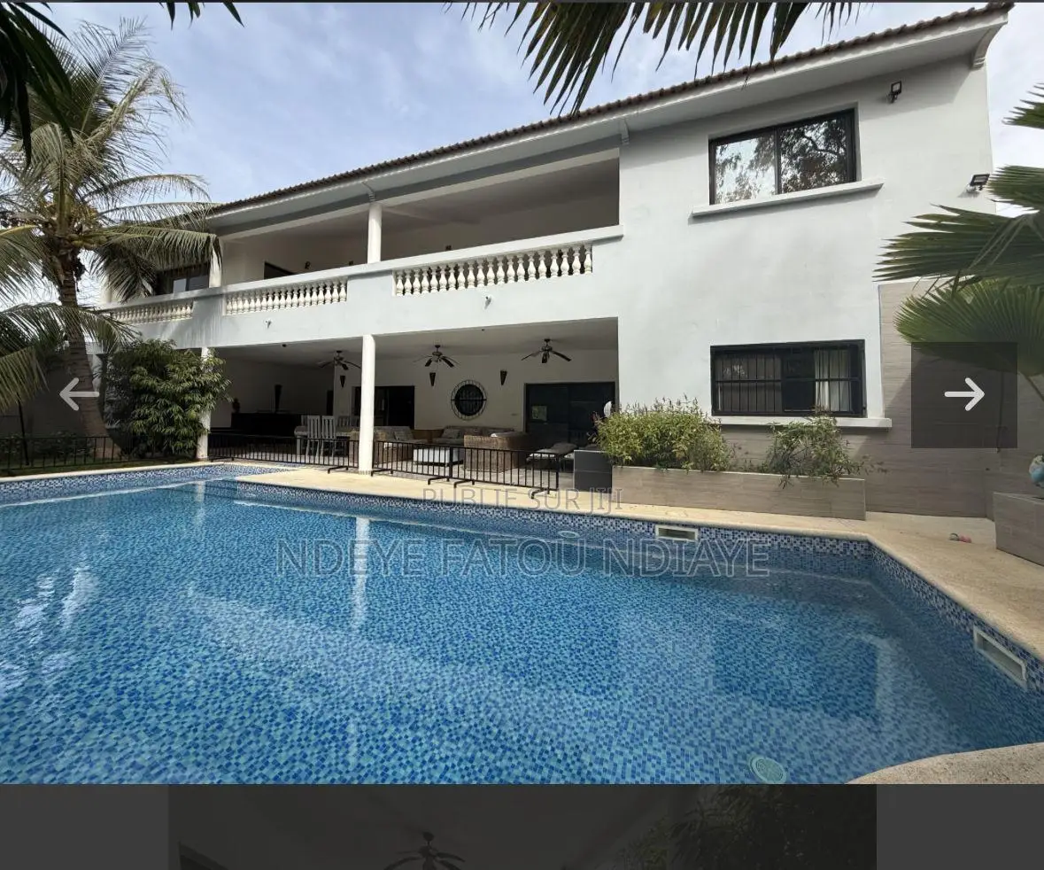 Meublé 5chbre Villa dans Nda_Immo, Dakar Plateau à Vendre