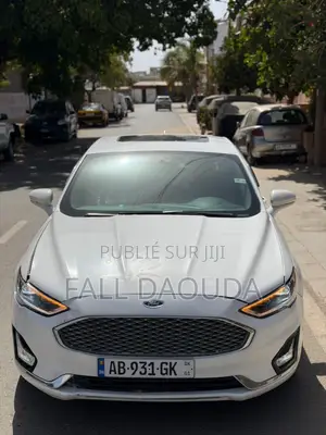 Ford Fusion 2019 Blanc