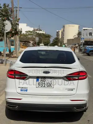 Ford Fusion 2019 Blanc