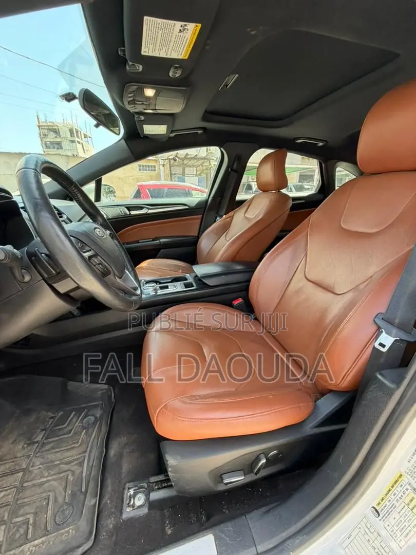 Ford Fusion 2019 Blanc