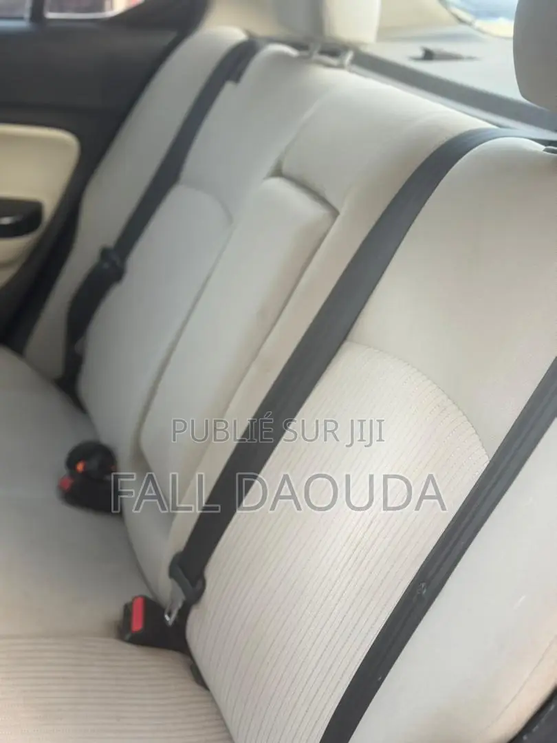 Mitsubishi Mirage 2019 Noir