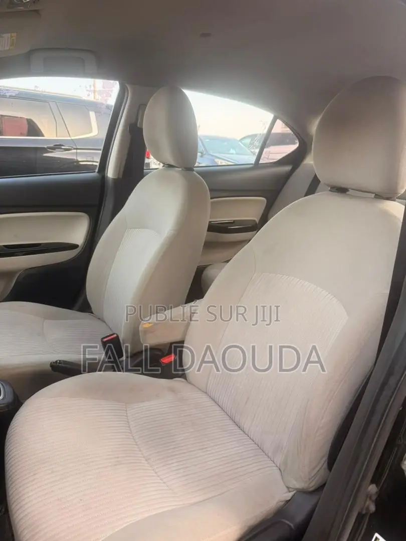 Mitsubishi Mirage 2019 Noir