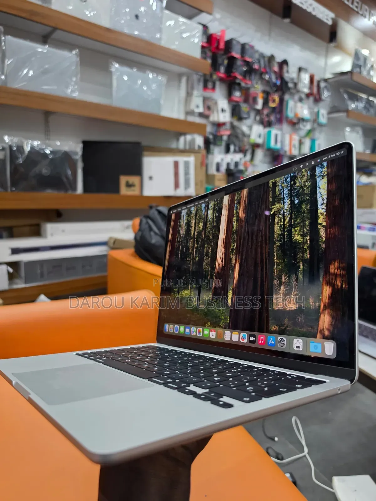 Nouveau Apple MacBook Air 2025 M4 13-inch 16GB Apple M4 SSD 512GB
