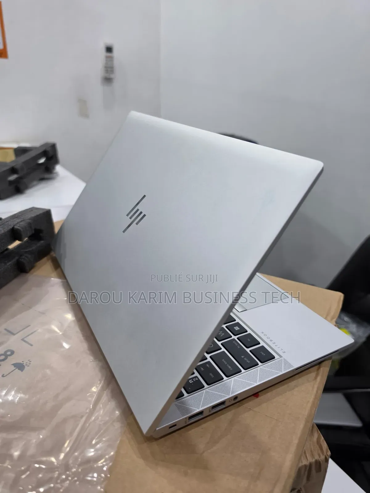 Nouveau HP EliteBook 840 G8 16GB Intel Core i7 SSD 512GB