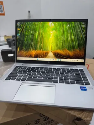 Nouveau HP EliteBook 840 G8 16GB Intel Core i7 SSD 512GB