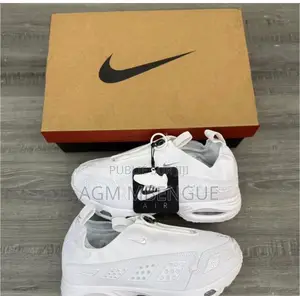 Nike Air Max SNDR