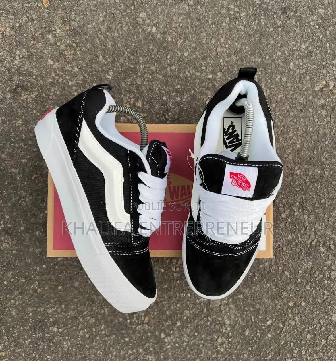 Vans Disponible
