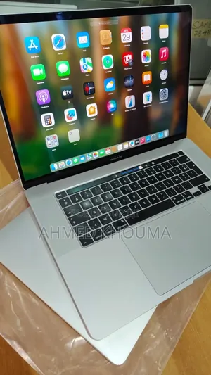 Nouveau Apple MacBook Pro 2019 16GB Intel Core i9 SSD 1T
