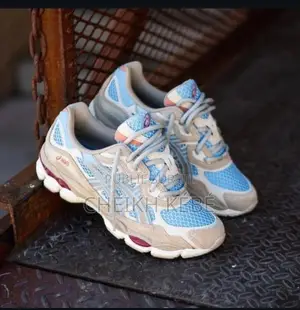 Shoes De Qualité Disponible