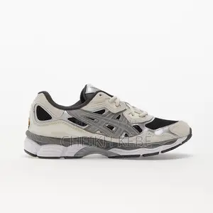 Shoes De Qualité Disponible