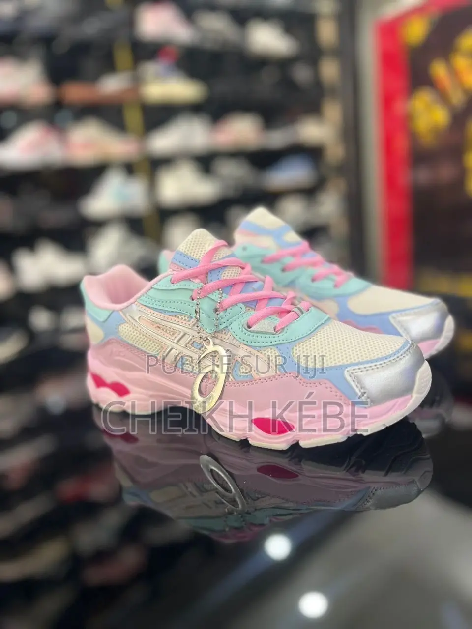 Shoes De Qualité Disponible