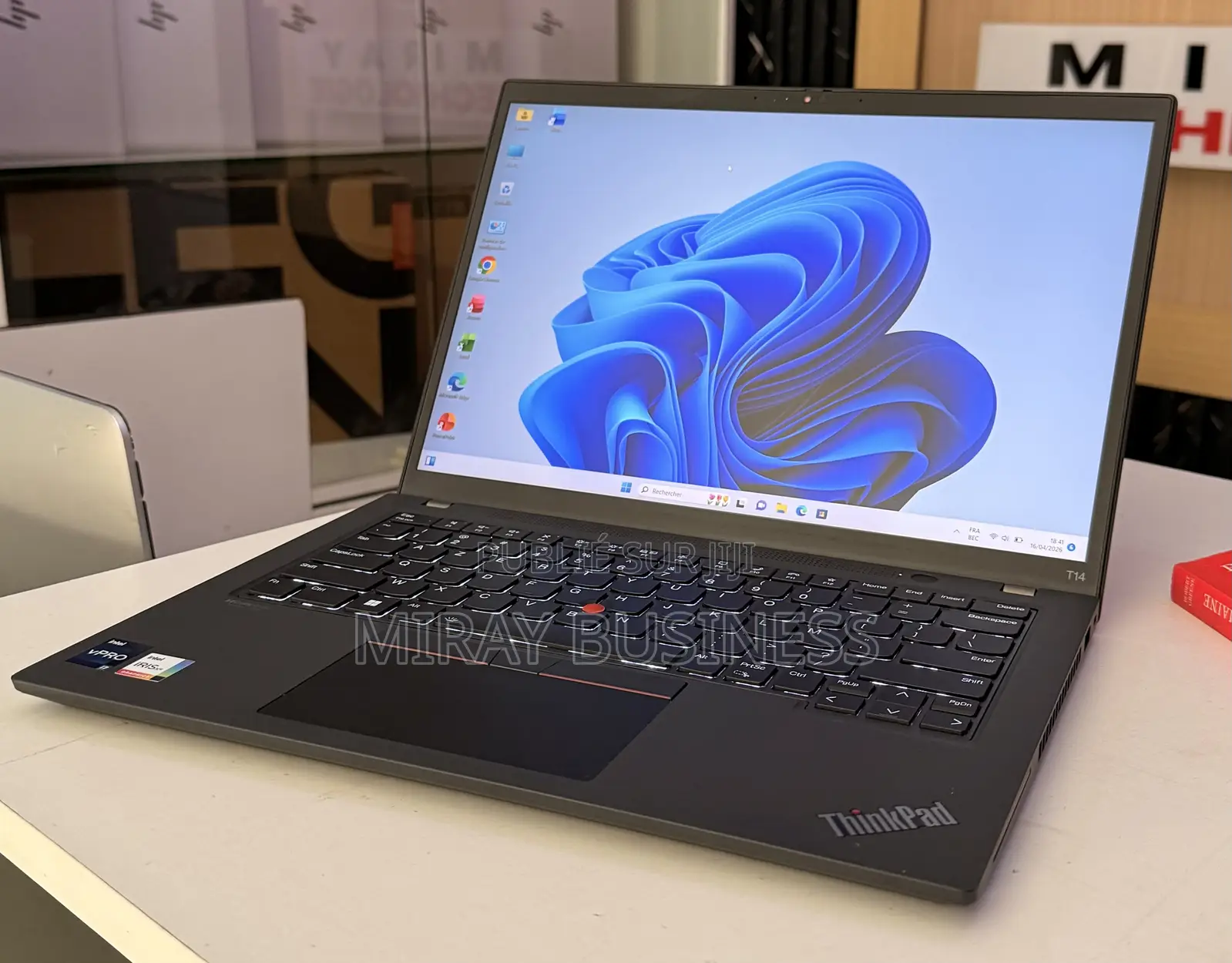 Nouveau Lenovo ThinkPad T14 32GB Intel Core i7 SSD 512GB