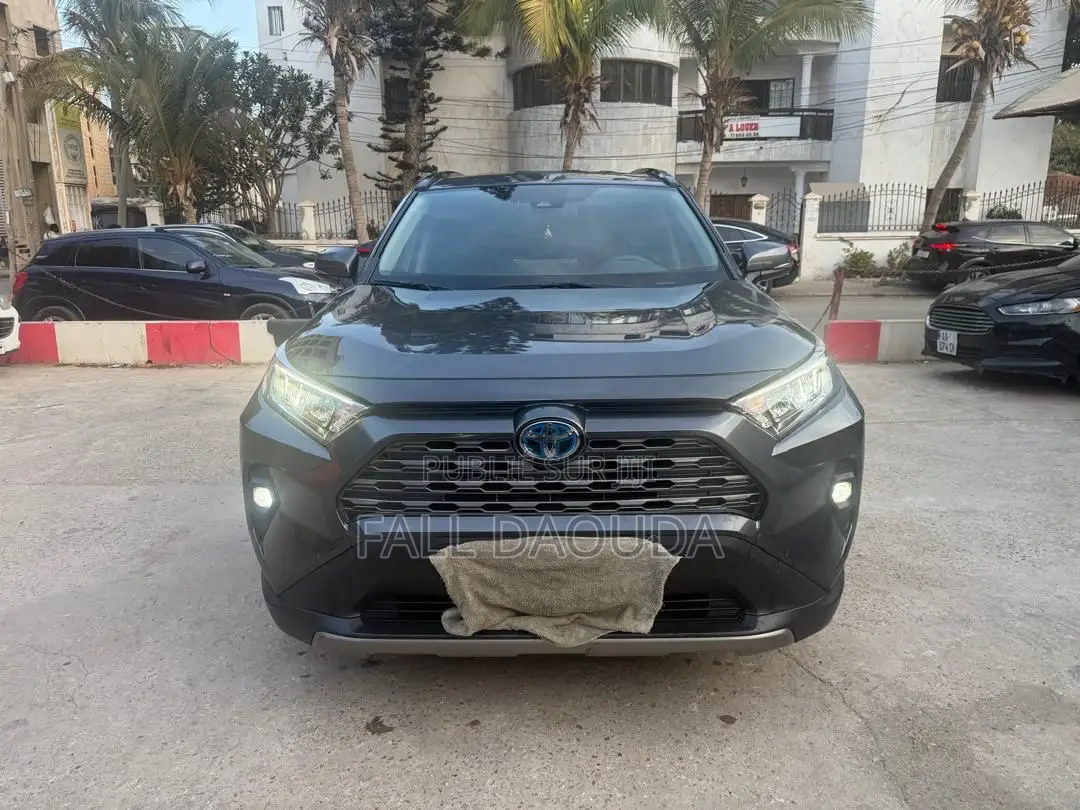Toyota RAV4 2022 Autre