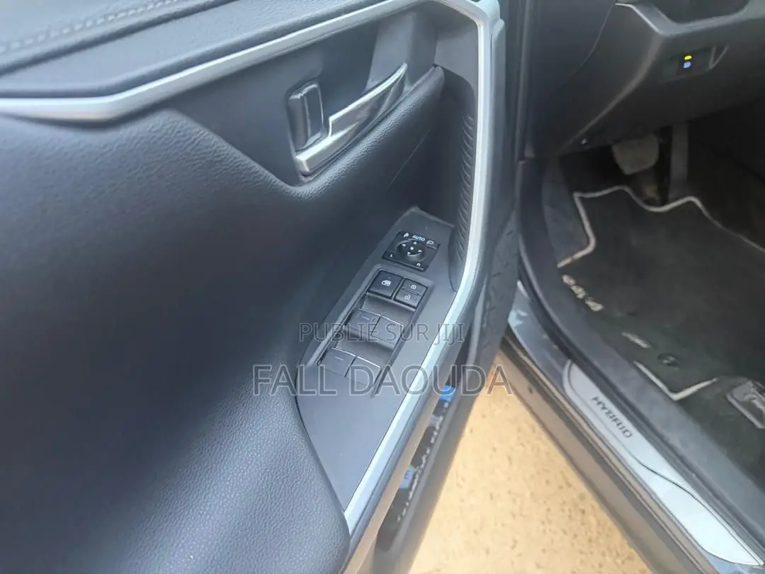 Toyota RAV4 2022 Autre