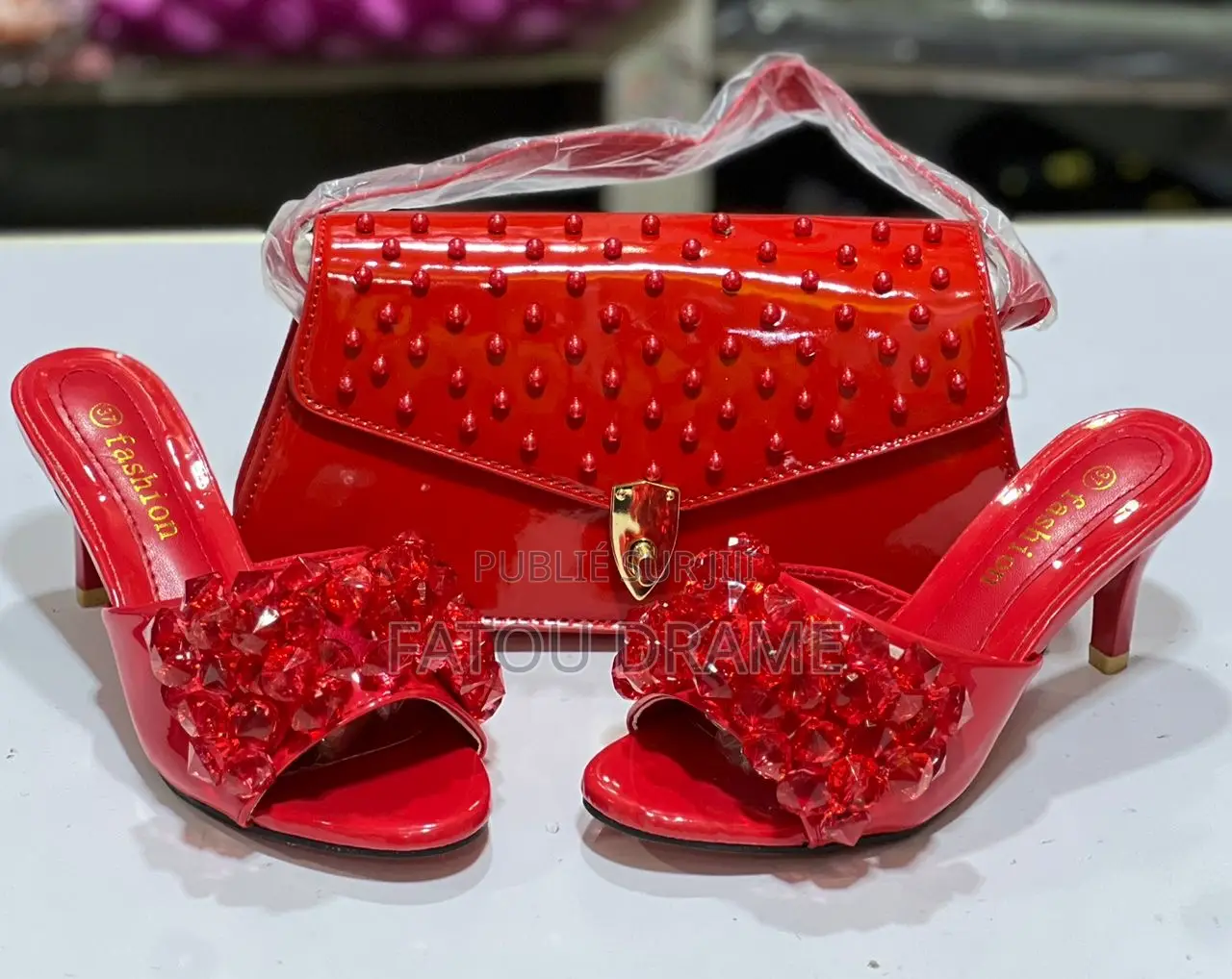 Ensemble Chaussures Et Saccoche