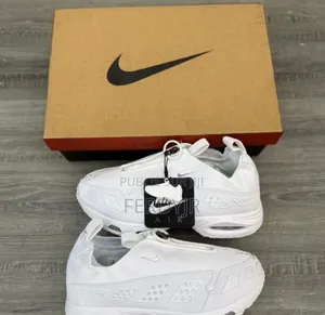 Nike Air Max SNDP Noir Et Blanc Dispo Maintenant Avec Livraison